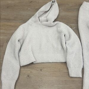 Cozy light pink  Knit Hoodie and pant set 
Art class brand from target